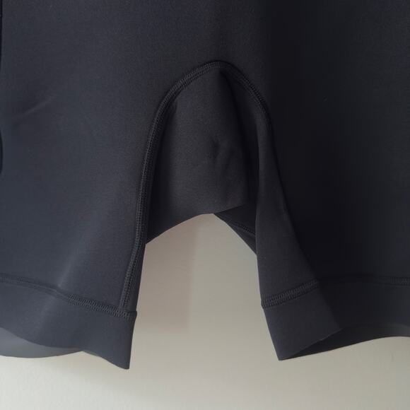 Sea-Doo Neoprene 3mm Exotic Shorty Wetsuit Element Proof Stretch Side Pocket NWT - Picture 13 of 16